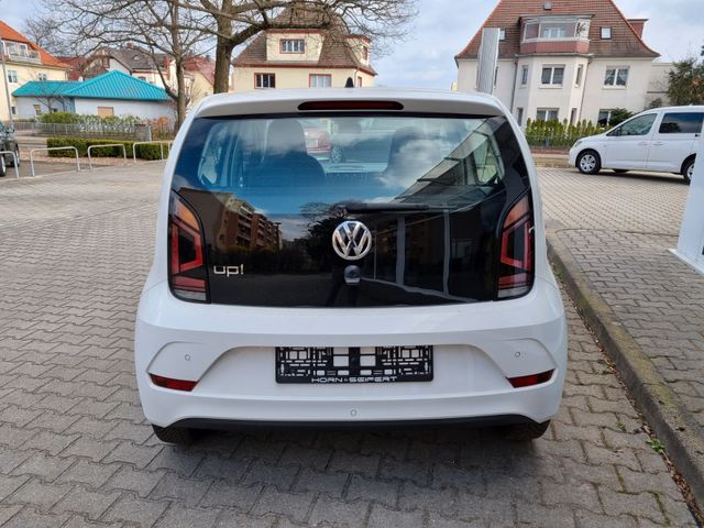 VW  up! move up! BMT/Klima/PDC/GRA, white