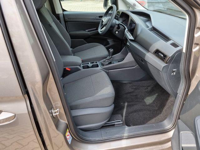 VW  Caddy Basis 1,5 TSI 84 KW, Mojave Beige Metallic
