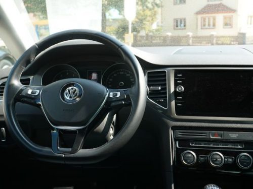 VW  Golf Sportsvan IQ.DRIVE 96 KW, Indiumgrau Metallic