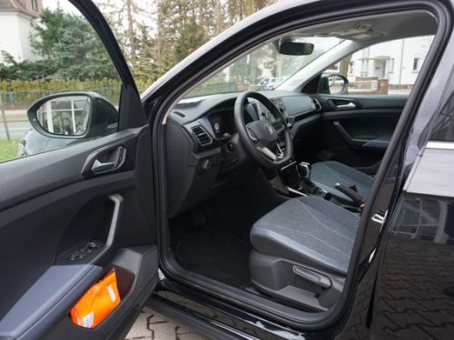 VW  T-Cross 1.0 TSI 85 kW Style, Deep Black Perleffekt