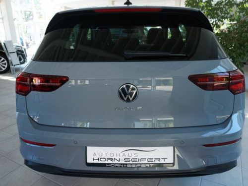 VW  Golf VIII Life 1,5 TSI 96 kW*Kamera*IQ-Light, Mondsteingrau