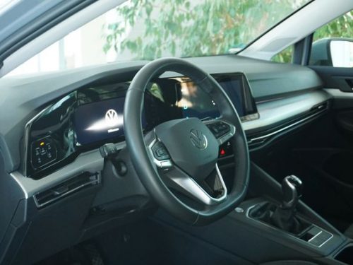 VW  Golf VIII Life 1,5 TSI 96 kW*Kamera*IQ-Light, Mondsteingrau