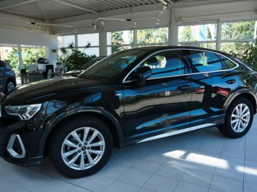 AUDI  Q3 Sportback 35 TFSI S-line*AppConnect*Navi, Mythosschwarz Metallic