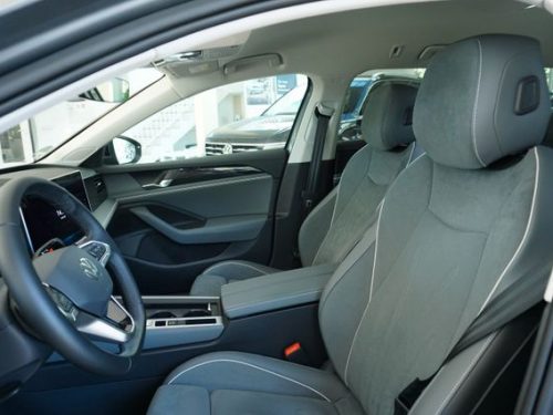 VW  Passat Variant 1.5 eTSI 110 kW Business*Kamera, Diabasgrau Metallic