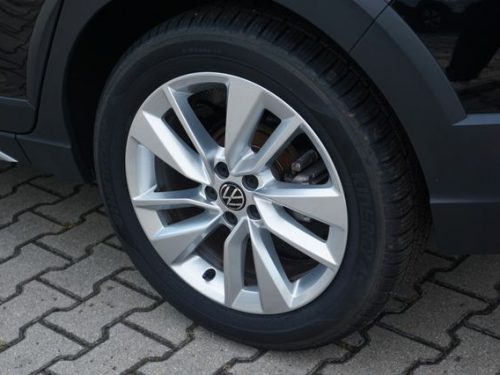 VW  Taigo Life Move 1,5 TSI 110 kW*DSG*PDC*IQ-Light, Deep Black Perleffekt