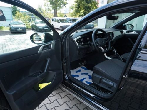 VW  Taigo Life Move 1,5 TSI 110 kW*DSG*PDC*IQ-Light, Deep Black Perleffekt
