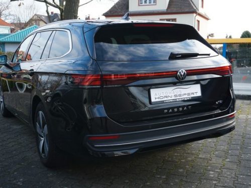 VW Passat Variant Business 1.5 eTSI 110 kW*Navi*AHK, MYTHOS BLACK