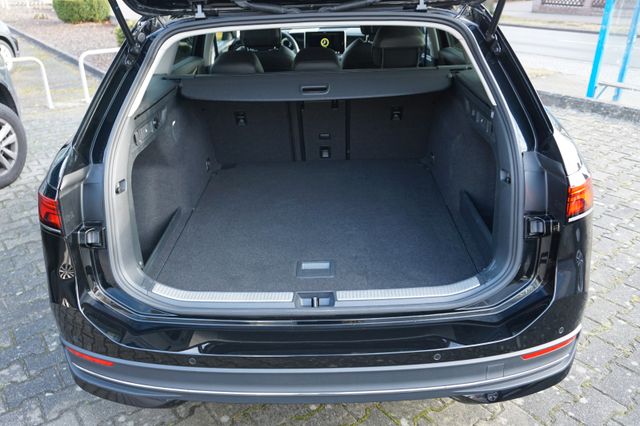 VW Passat Variant Business 1.5 eTSI 110 kW*Navi*AHK, MYTHOS BLACK VW Passat Variant Business 1.5 eTSI 110 kW*Navi*AHK, MYTHOS BLACK