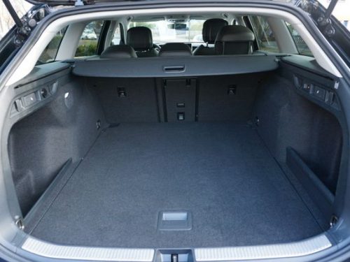 VW Passat Variant Business 1.5 eTSI 110 kW*Navi*AHK, MYTHOS BLACK