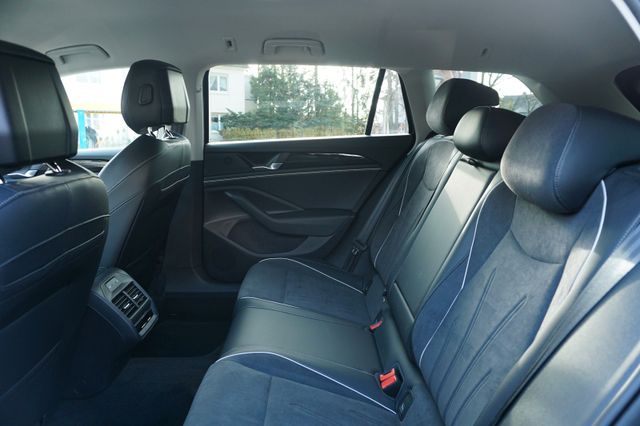 VW Passat Variant Business 1.5 eTSI 110 kW*Navi*AHK, MYTHOS BLACK VW Passat Variant Business 1.5 eTSI 110 kW*Navi*AHK, MYTHOS BLACK