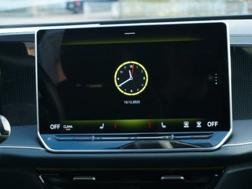 VW Passat Variant Business 1.5 eTSI 110 kW*Navi*AHK, MYTHOS BLACK