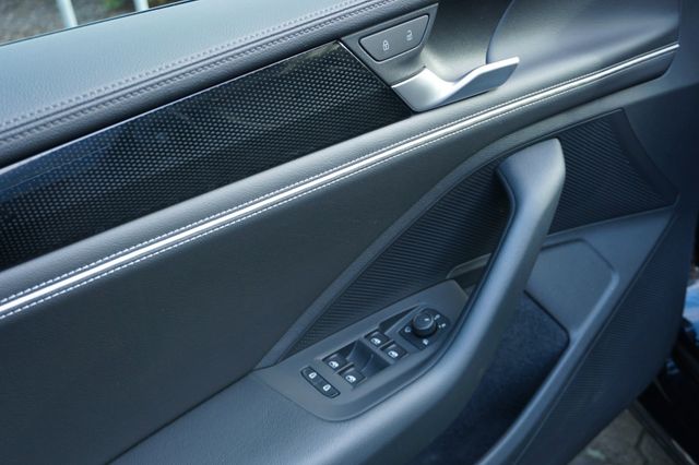 VW Passat Variant Business 1.5 eTSI 110 kW*Navi*AHK, MYTHOS BLACK VW Passat Variant Business 1.5 eTSI 110 kW*Navi*AHK, MYTHOS BLACK