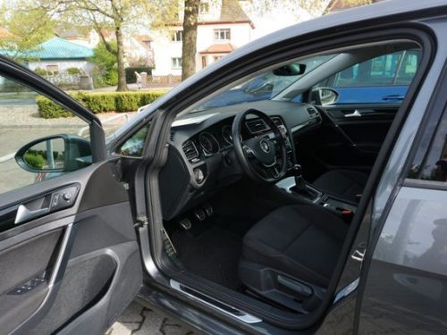 VW  Golf VII Lim. Sound 1,5 TSI 110 KW, Indiumgrau Metallic
