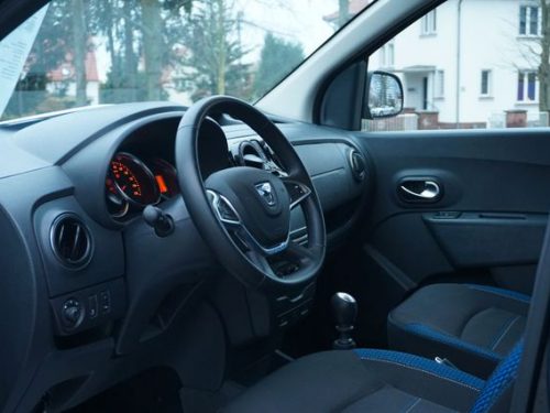 DACIA  Dokker Stepway Plus, Kometengrau