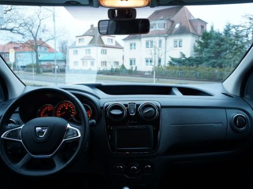 DACIA  Dokker Stepway Plus, Kometengrau