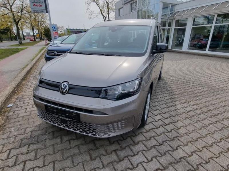 VW  Caddy Basis 1,5 TSI 84 KW, Mojave Beige Metallic