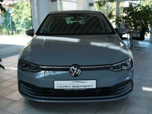 VW  Golf VIII Life 1,5 TSI 96 kW*Kamera*IQ-Light, Mondsteingrau